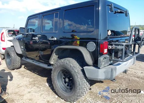 2012 Jeep Wrangler Unlimited Sahara z USA, uszkodzony, nr VIN 1C4BJWEG6CL274434